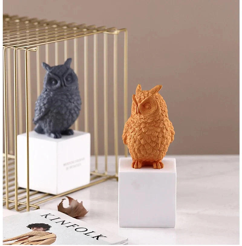 Sculptures & Figurines
