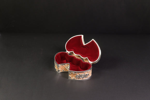 DOUBLE HEART BOX