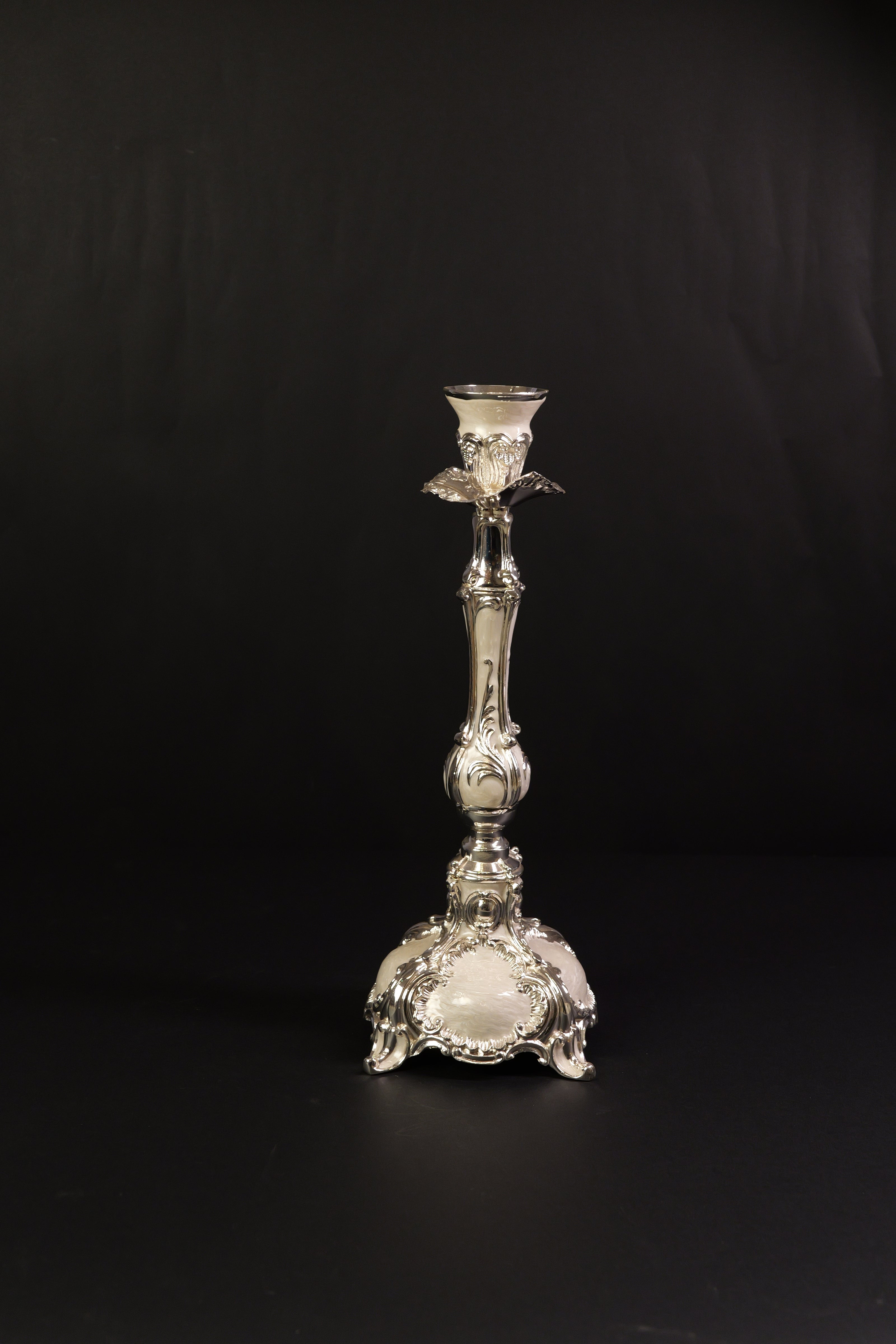 BIG CANDLE STAND