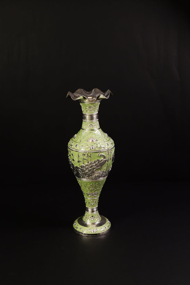 FLOWER VASE