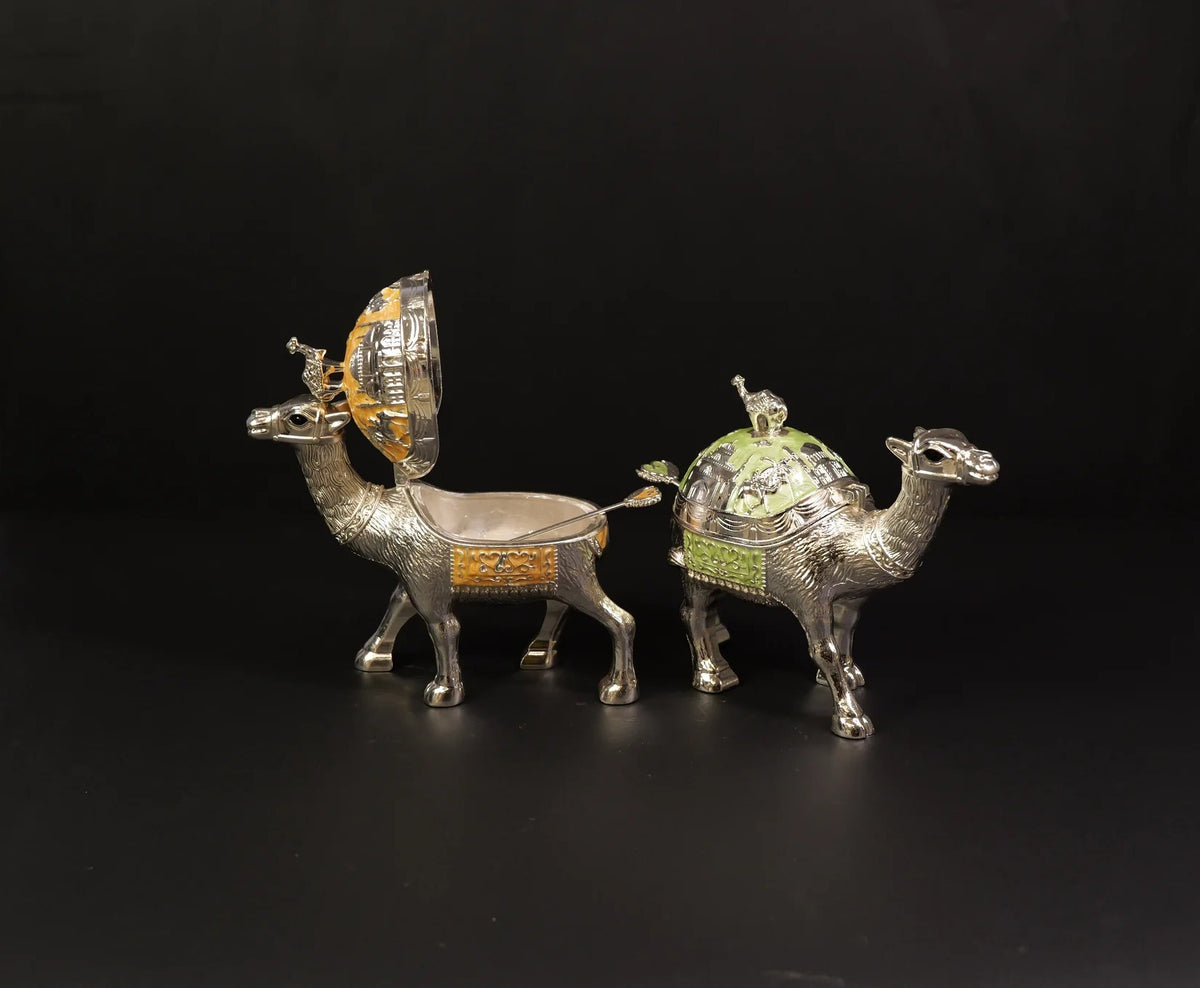CAMEL BOX