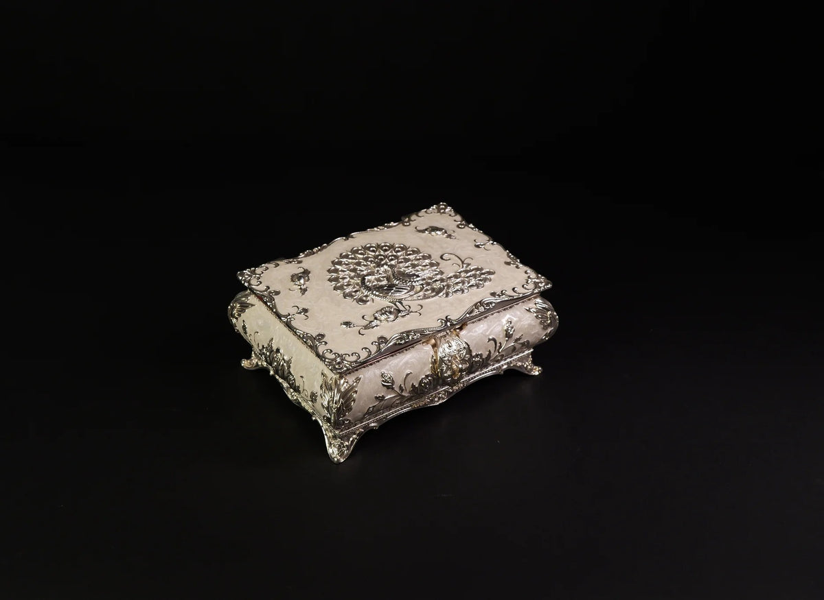JEWELLERY BOX (MEDIUM)