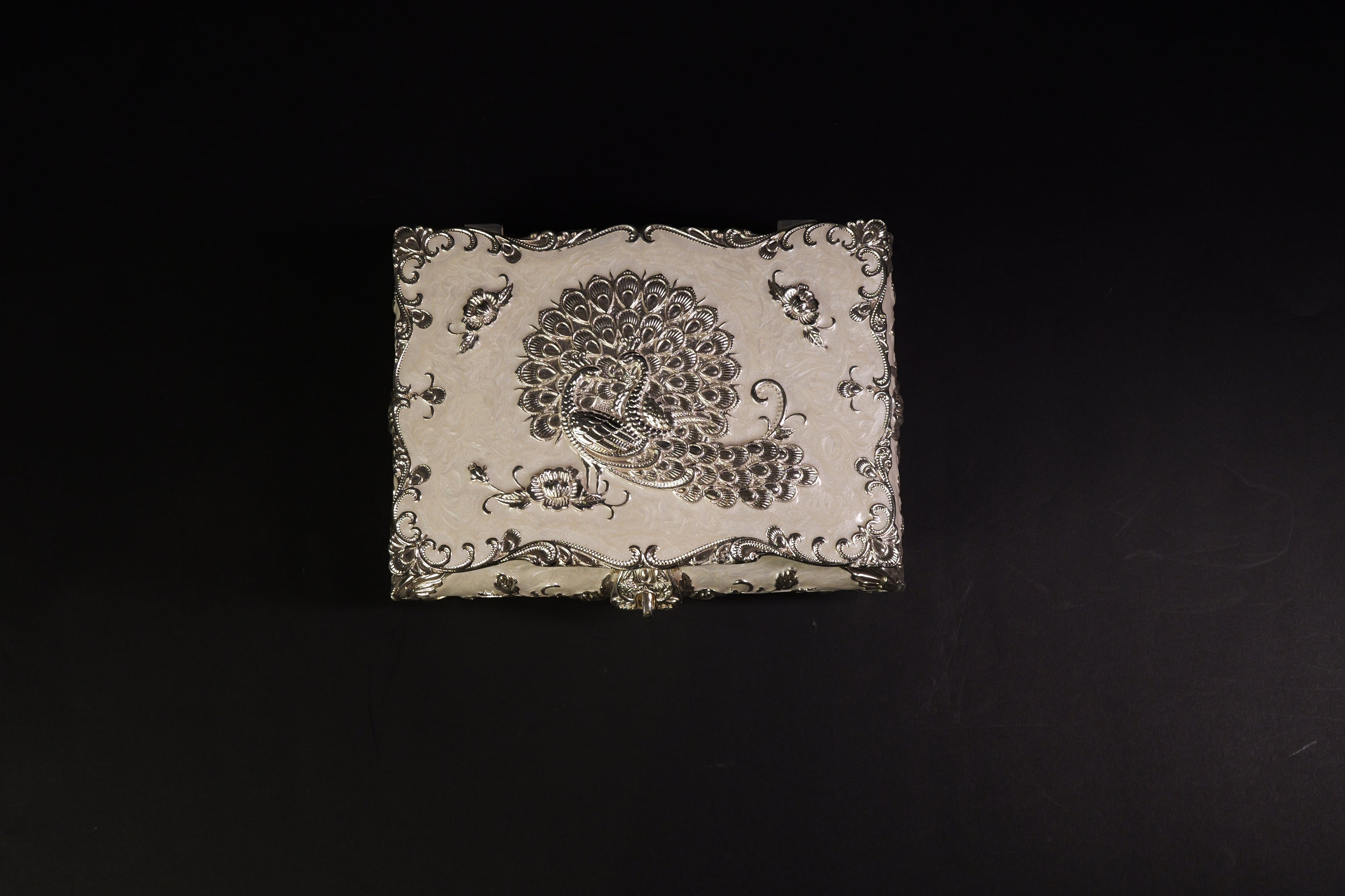 JEWELLERY BOX (MEDIUM)