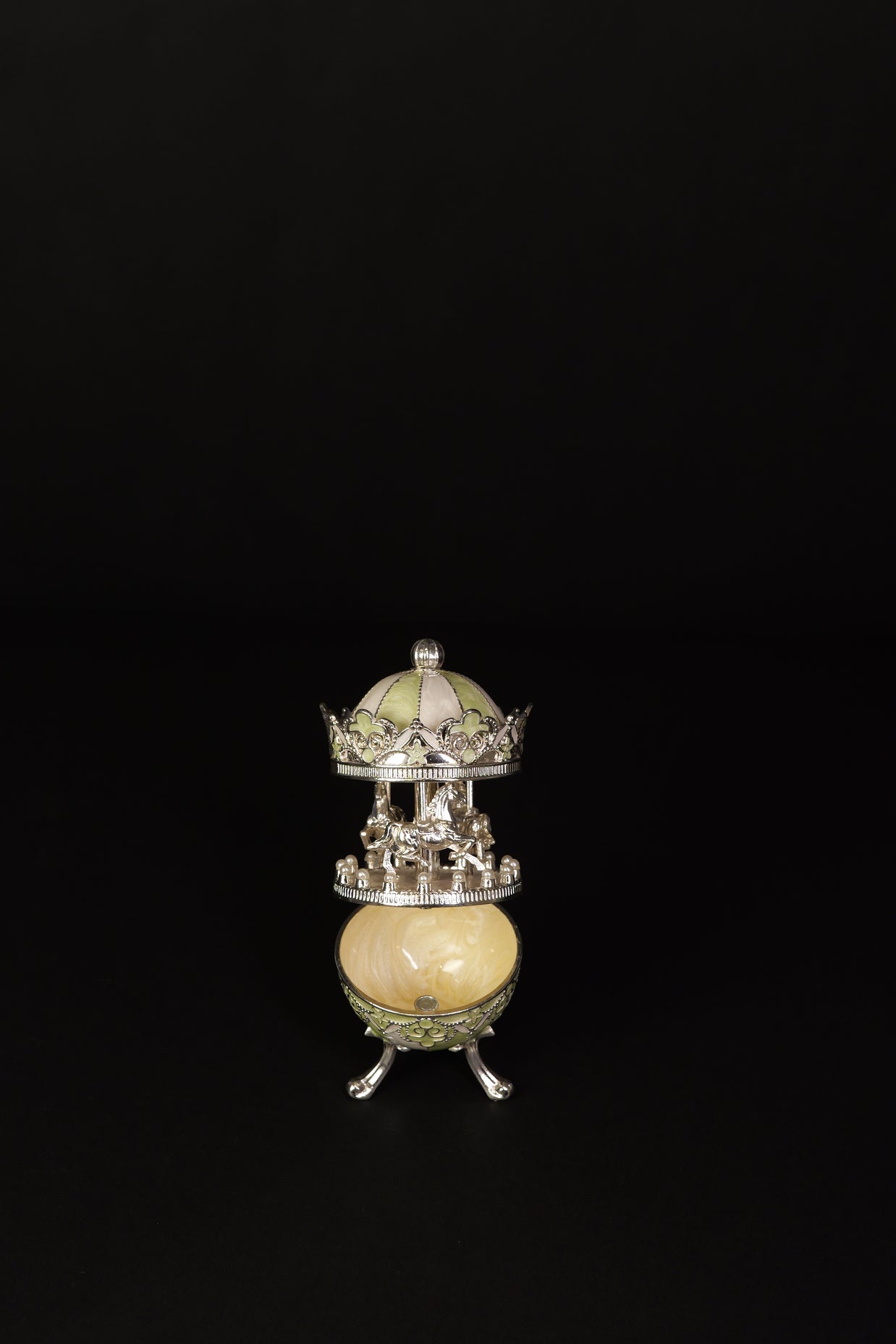 CAROUSEL BOX