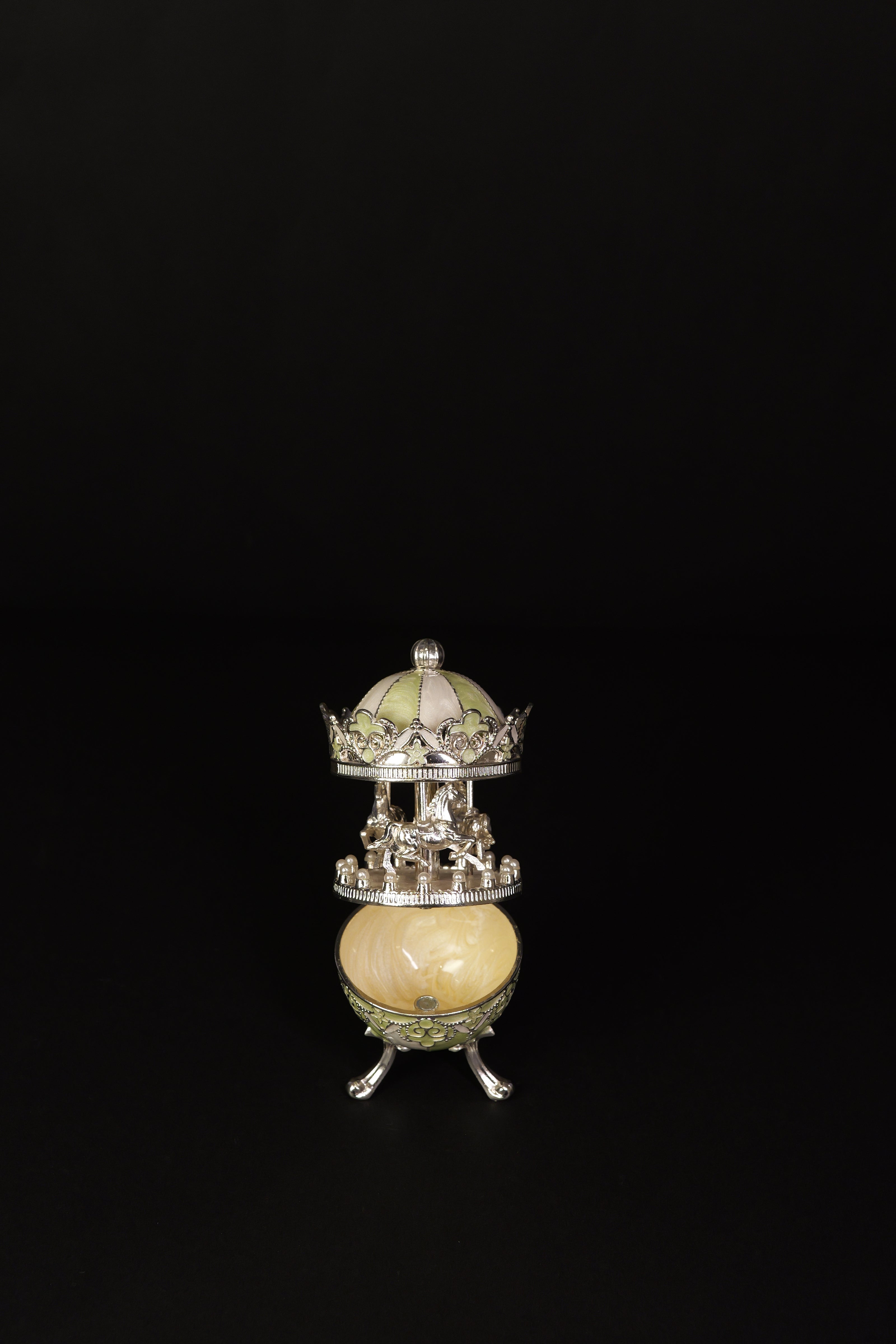 CAROUSEL BOX