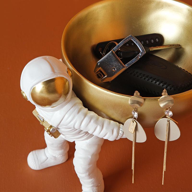 SPACEWALK DECOR