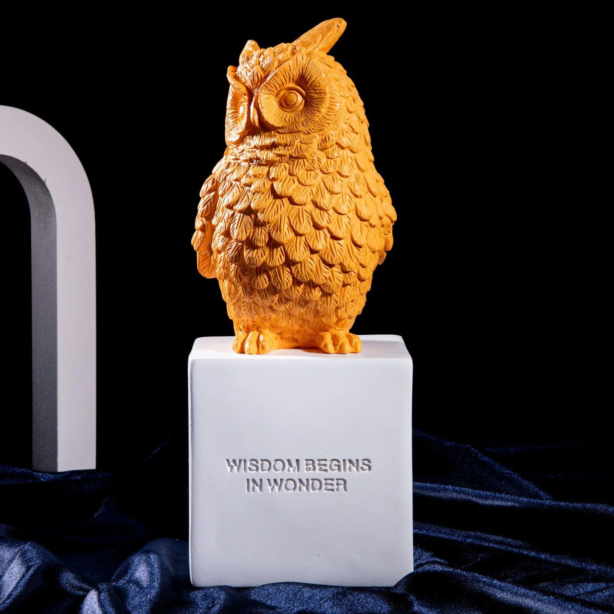 WISE OWL BRINGS FORTUNE DECOR