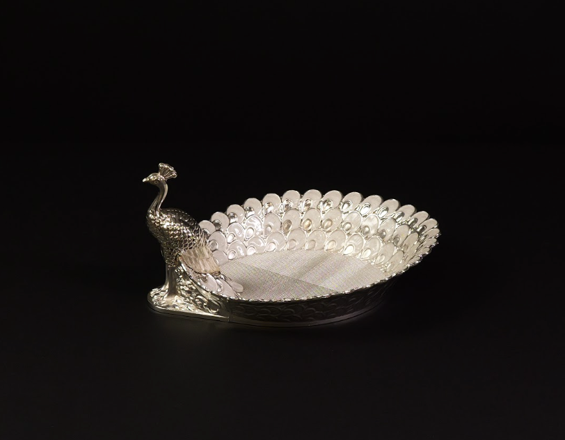 PEACOCK MESH TRAY
